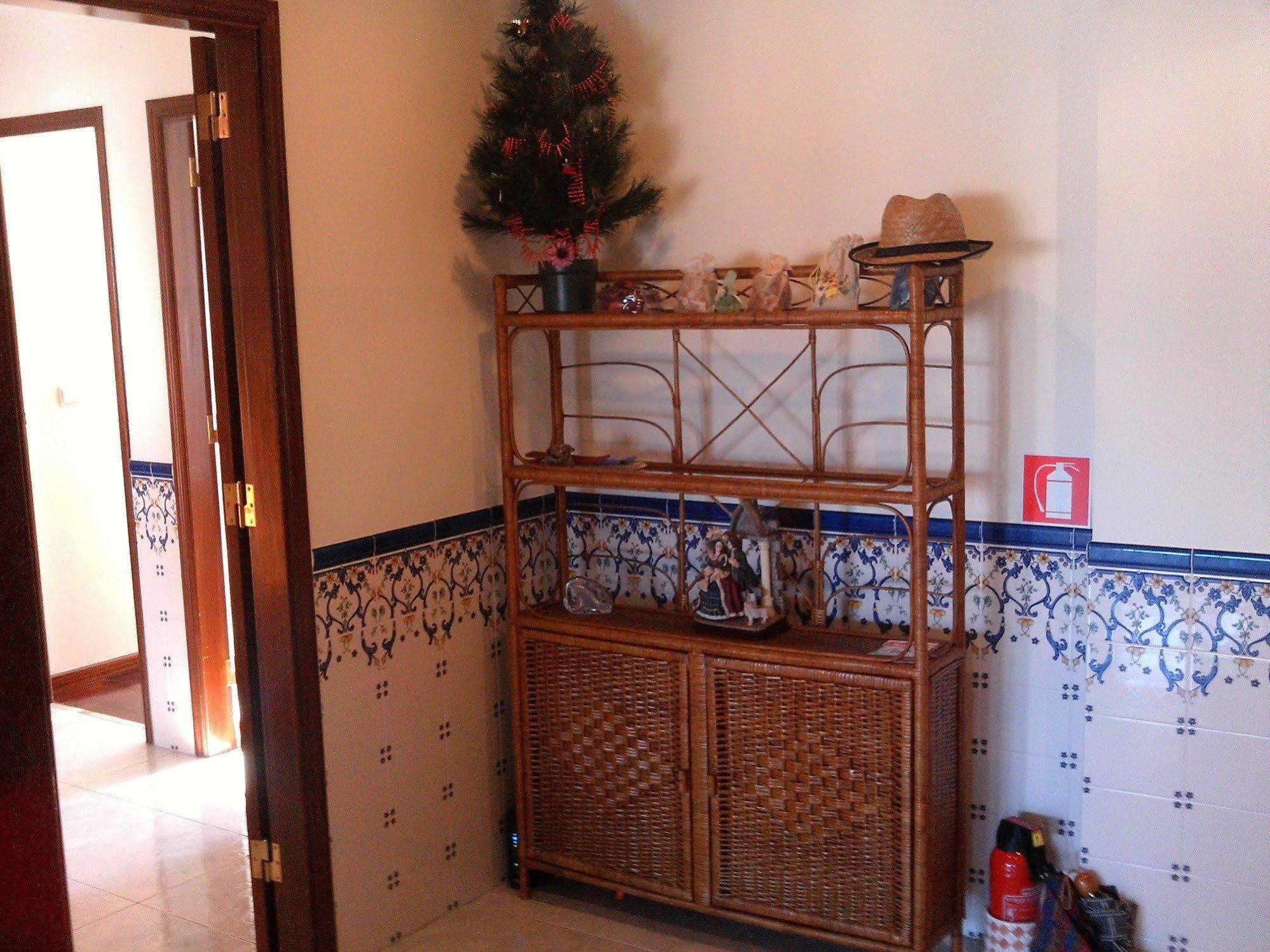 Homestay Marialva Park Seixal  Bagian luar foto